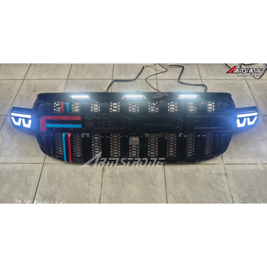 กระจังหน้า FORD RANGER / EVEREST NEXTGEN 2023 2025 XLT WILDTRAK ดำเงา งานหนา daylight ไฟเลี้ยววิ่ง