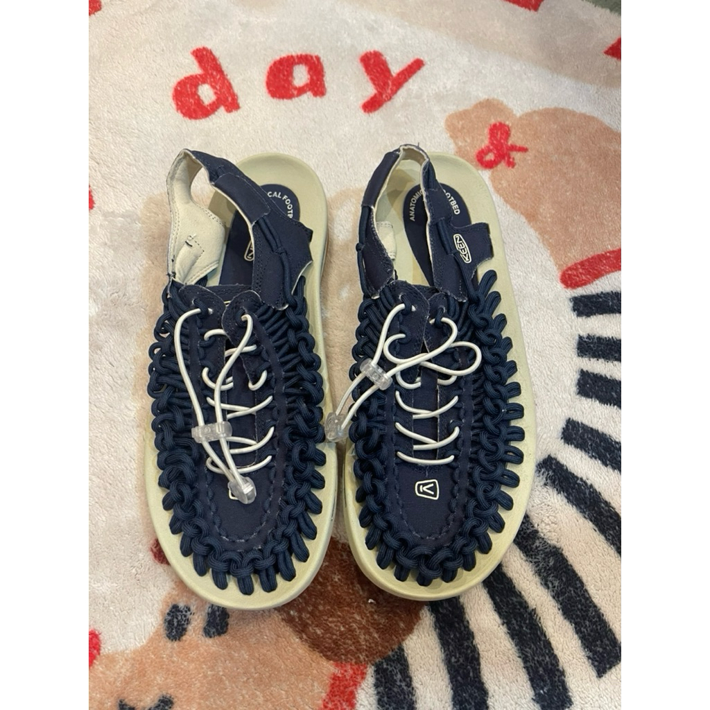 รองเท้าkeenงานไม่แท้