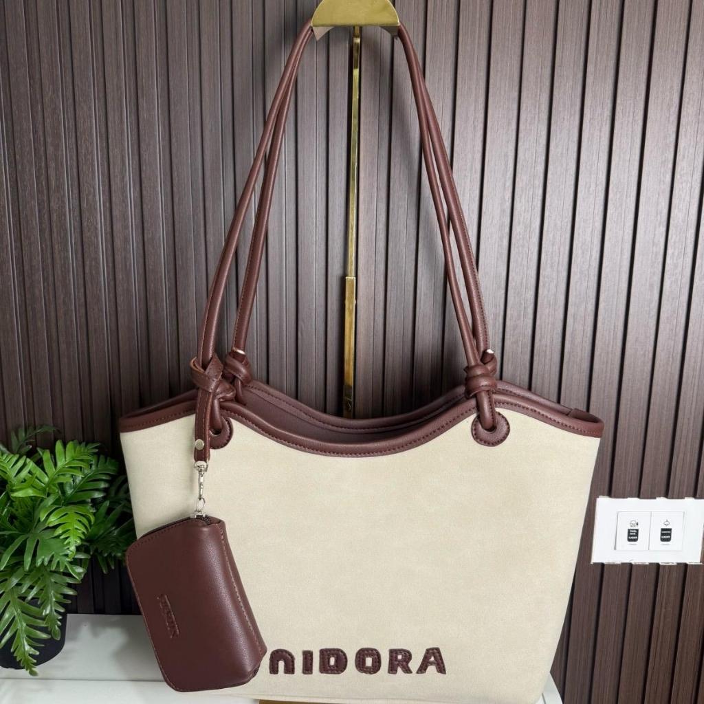 ระหัส 444 กระเป๋าNIDORAงานแท้ ใบใหญ่ ขนาด17นิ้ว สูง10นิ้ว หนา6นิ้ว