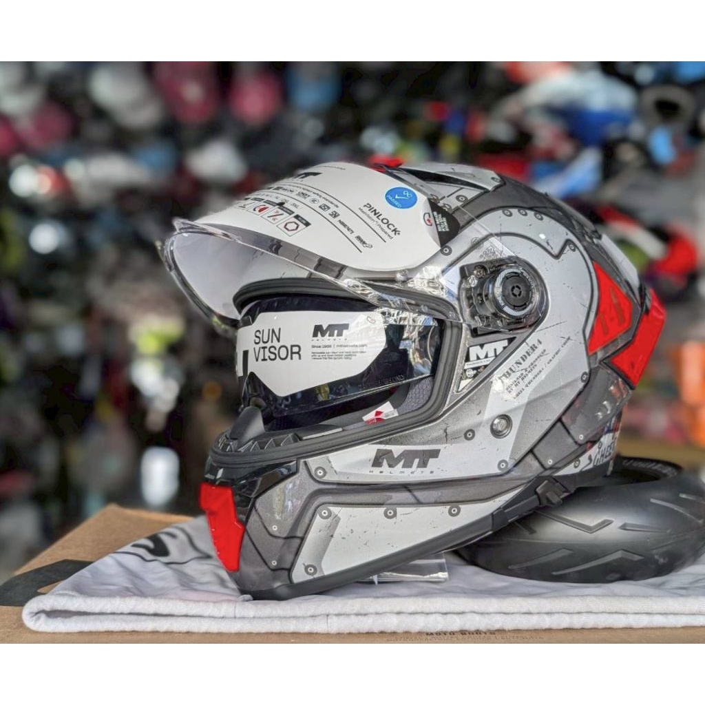 หมวกกันน็อค MT THUNDER 4 SV