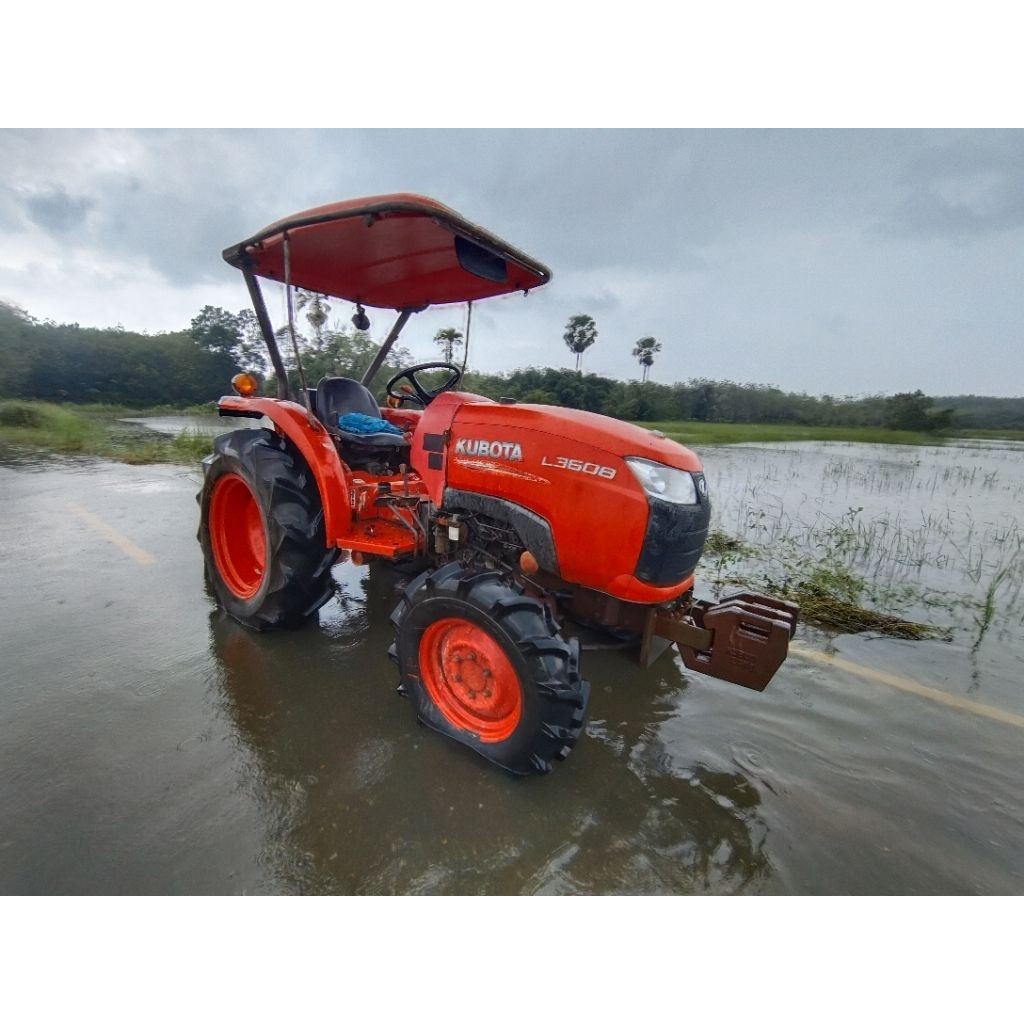 รถไถนั่งขับkubota l3608