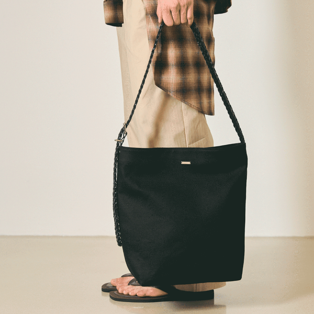 Madmatter – Braidline Bag  กระเป๋าแคนวาส