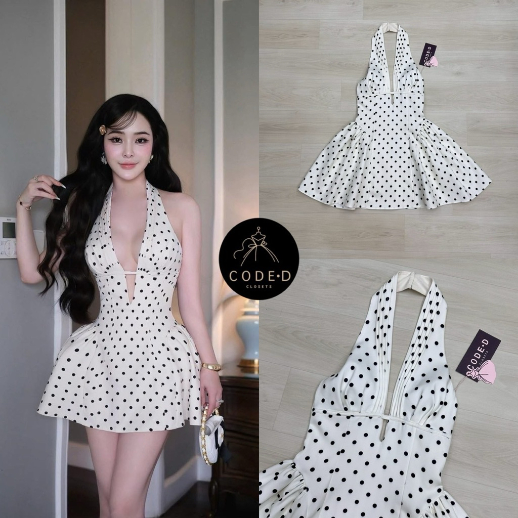 CODE-D CLOSETS มินิเดรสคล้องคอสีขาวลาย polkadot ดีเทลแต่งจีบช่วงอก อกเสริมฟองน้ำ อกเอวเข้ารูป