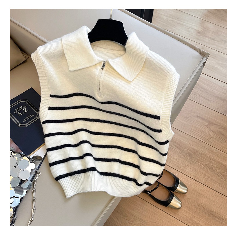 พร้อมส่งในไทย** เสื้อไหมพรมแขนกุด ลายทาง มีซิปด้าหน้าสามารถใช้งานได้ Y296