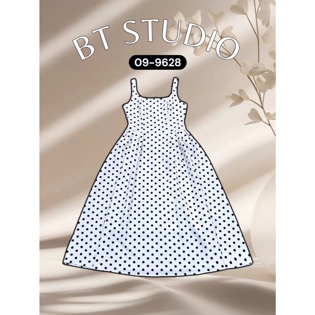 BT 09-9628 เดรสยาวสายเดี่ยวลายจุด ตีเกล็ดช่วงอก จับจีบกระโปรงหน้าหลัง