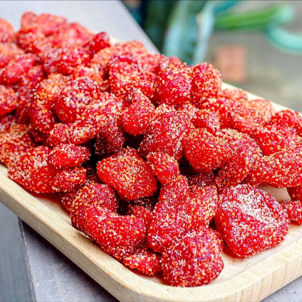 สตอเบอรี่คลุกพริกเกลือ สตอเบอรี่อบแห้ง 300/500กรัม เปรี้ยว หวาน ผลไม้อบแห้ง - รูปที่ 3