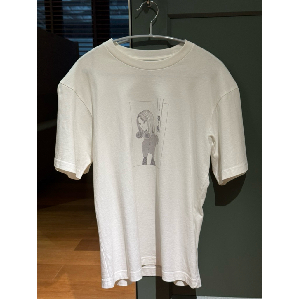 เสื้อก้นหอยมรณะ uzumaki uniqlo (xs) ୭ৎ 𖦹 ⋆