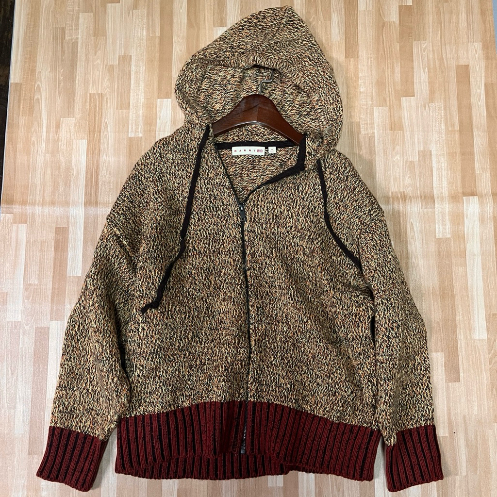 ยูนิโคล่ เสื้อคลุมไหมพรมผู้หญิงทรง oversize MARNI มีซิปหน้า มีฮูด สีน้ำตาลส้มลาย size M ของแท้ มือสอ