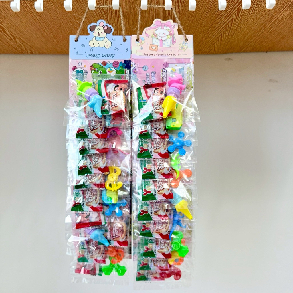 ขนมเยลลี่พิซซ่า (ของเล่นคละไม่เหมือนกันสักรอบนะคะ) ราคาขายส่ง️ ขนมพวงราคาส่ง ถูกที่สุด️ สด ใหม่ อร่อยสุดๆ