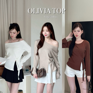 OLIVIA KNIT TOP : เสื้อไหมพรมดีเทลเข็มขัดด้านข้าง Longsaidoo…