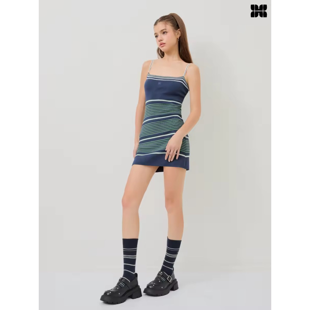 HEARTEYES MINIDRESS NAVY ชุดเดรสสั้น ผ้านิท ไหมพรม สีน้ำเงิน ลายทาง