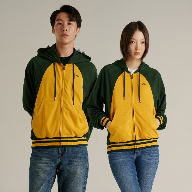 Mc JEANS Online Exclusive Dino เสื้อกันหนาว ฮู้ดดี้ Unisex แขนยาว เสื้อไดโนเสาร์