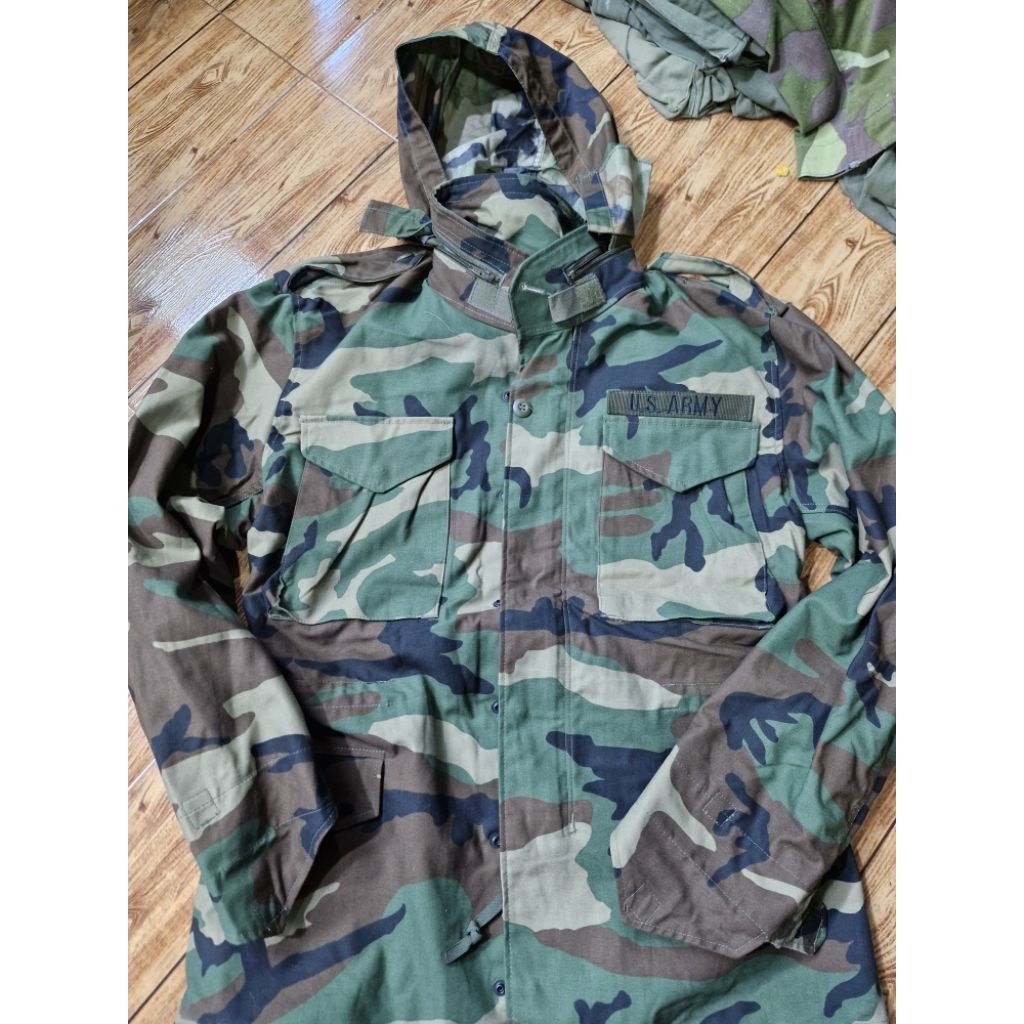 เสื้อแจ็คเก็ตทหาร USA .M65COAT, COLD-WEATHEA, MAN'S FIELD  WOODLAND Dead Stock SMALL REGULAR-อก42"-4