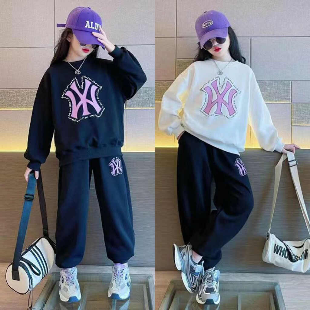 **พร้อมส่ง**Kawaii ชุดเซท ชุดเสื้อ-กางเกง แบบคอกลม เด็ก สุดคุ้ม เอวยางยืด ขนาด120-170มี2สี ผ้านิ่ม ผ้ายืด