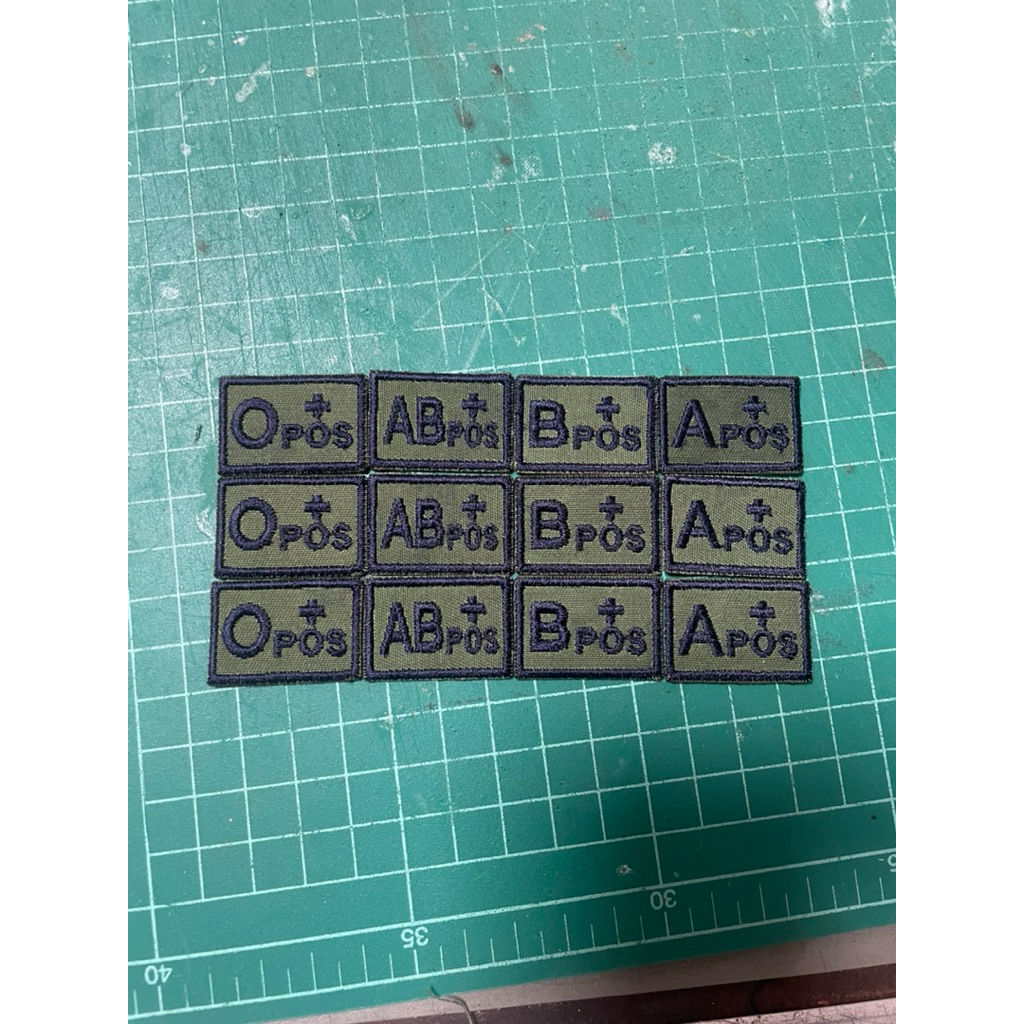 เครื่องกรุ๊ปเลือดสำหรับติดชุดฝึก