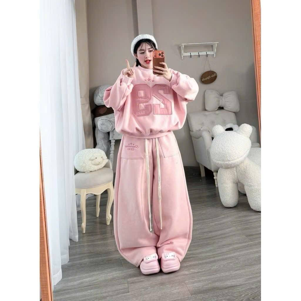 ชุดเซ็ท Airport looks  ปักลายโลโก้ที่เสื้อและกางเกง  MD