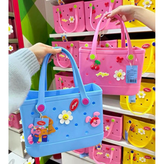 ♡พร้อมส่ง♡ กระเป๋า Wiggle Wiggle x Miniso Shopping Bag