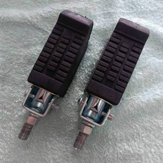 พักเท้าจักรยาน แบบพับได้ (ต้องมีรูที่ตัวถัง) ที่วางเท้าจักรย…