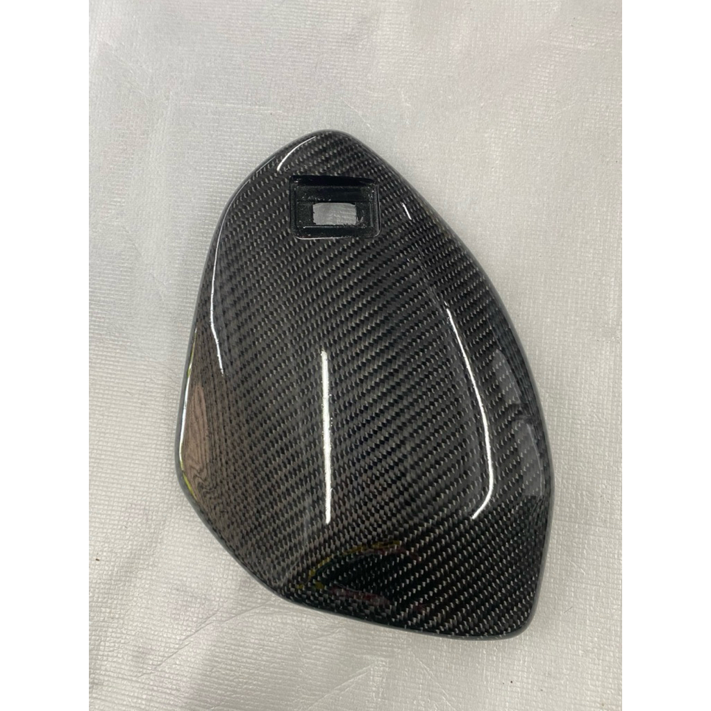 ฝาปิดกล่องเก็บของ ฝาเก๊ะ lead125 ปี2025 คาร์บอนแท้ ลาย2