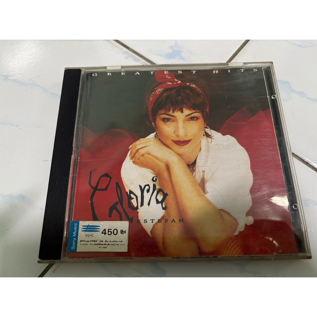 CD : GLORIA ESTEFAN - GREATEST HITS.