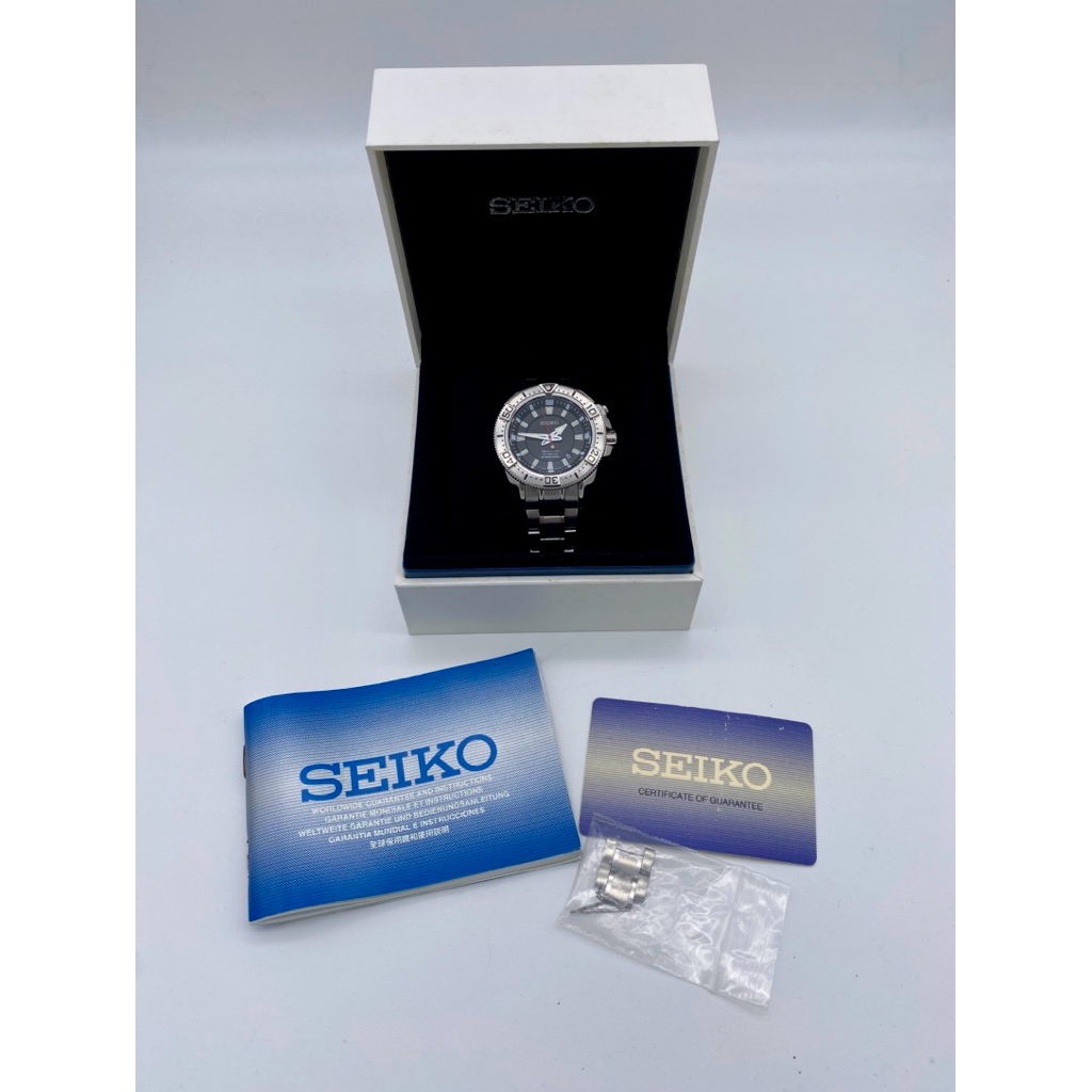 ขาย นาฬิกาผู้ชาย Seiko Spotura kinetic