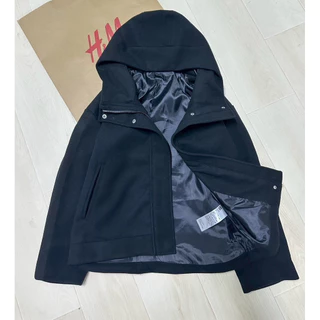 GU Coat เสื้อกันหนาว ผ้านุ่ม งานแท้ น้ำหนักเบา ราคานี้รีบเก็บเลยน๊าาา หายากจ้า