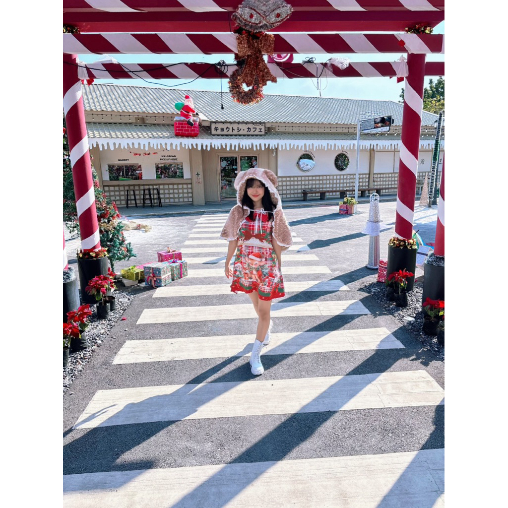 มือสอง ใส่ครั้งเดียว Maria Diamond ชุดคริสต์มาส สีแดงน้ำตาล ชุดเซ็ต2ชิ้น