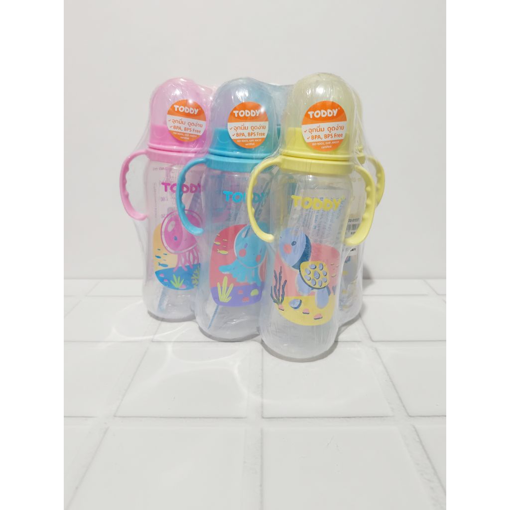 [ 2 ขวด] Toddy ขวดนมเด็ก ขนาด 4 , 8 ออนซ์  มีแขนจับถนัดมือ คละสี สินค้าคุณภาพ ผลิตในประเทศไทย