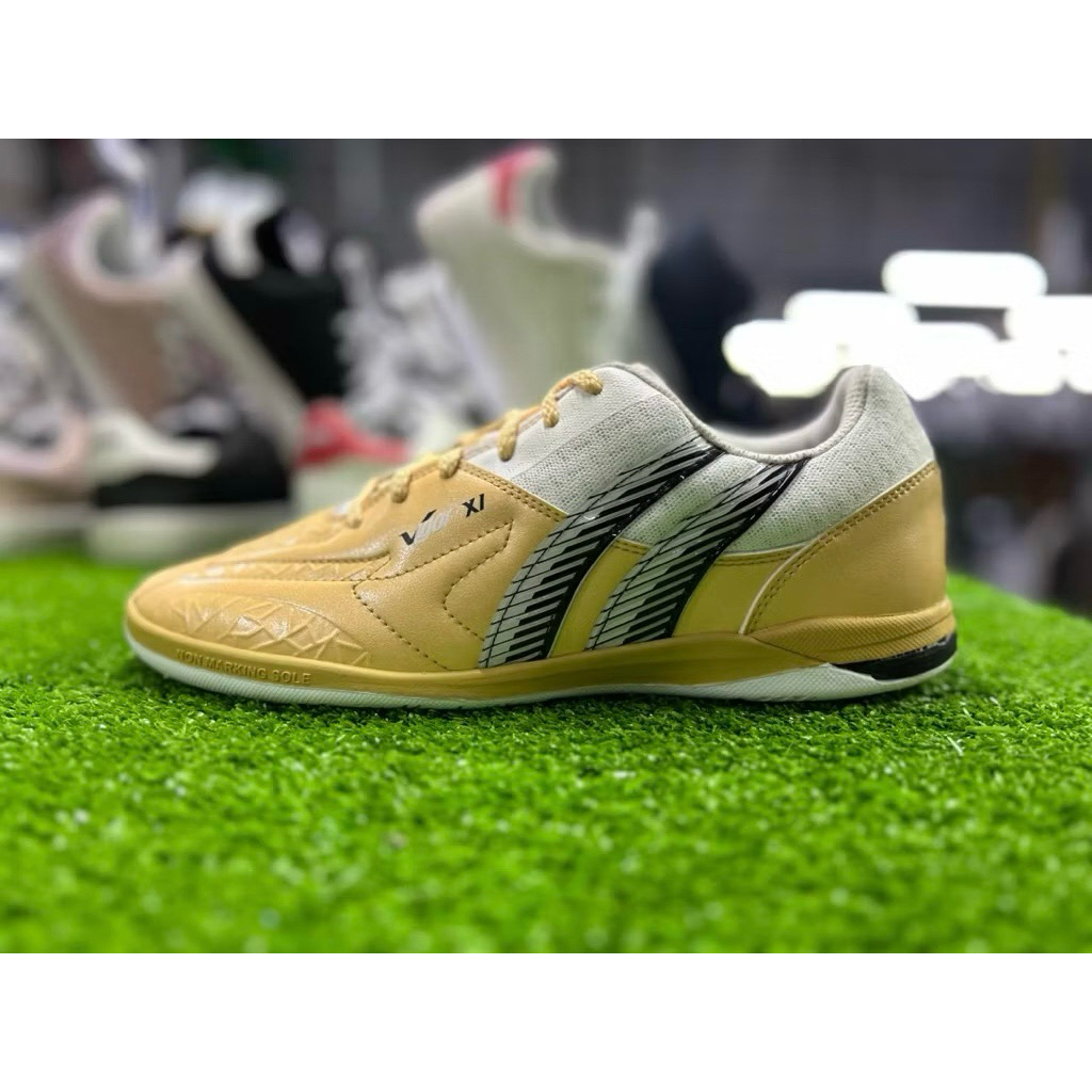 ฟุตซอล Pan Vigor XI Pantro PF14R4-NW (สีน้ำตาลทอง) แท้