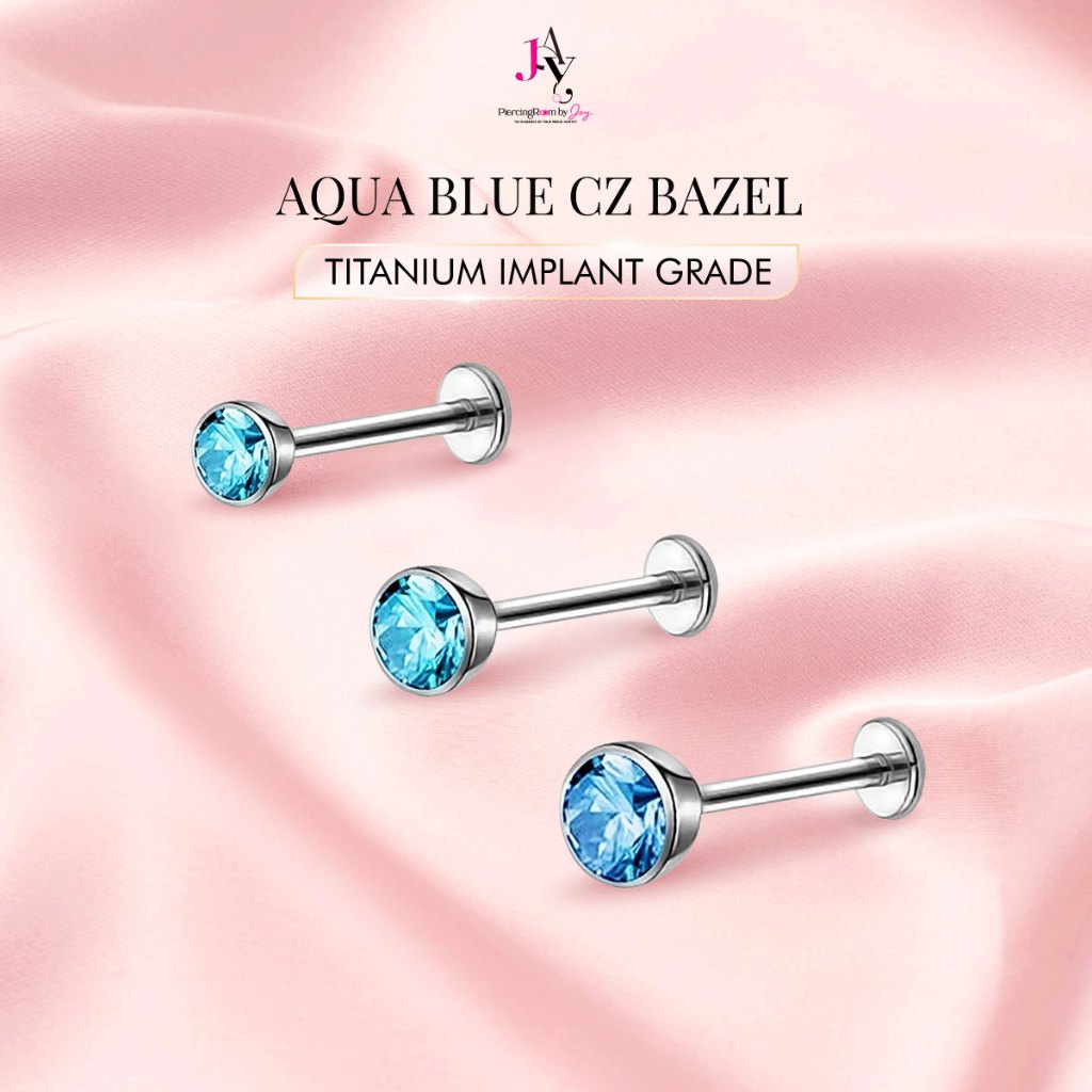 Piercingroom by Jay จิว/ต่างหูแป้นแบน สำหรับผิวแพ้ง่าย Aqua Blue CZ Bazel Titanium เกรดการแพทย์ (ราคาต่อชิ้น)
