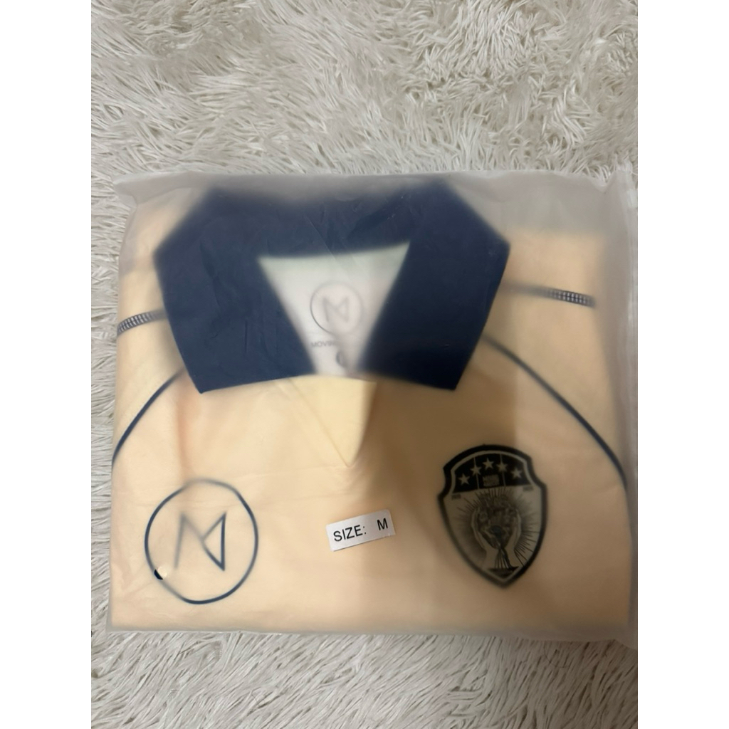 เสื้อ Moving and Cut AWAY Jersey T-Shirt Size M มือ 1