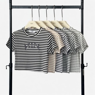 Atipashop - GIRLINE CROP TEE เสื้อครอป แขนสั้น ลายทาง คอกลม …