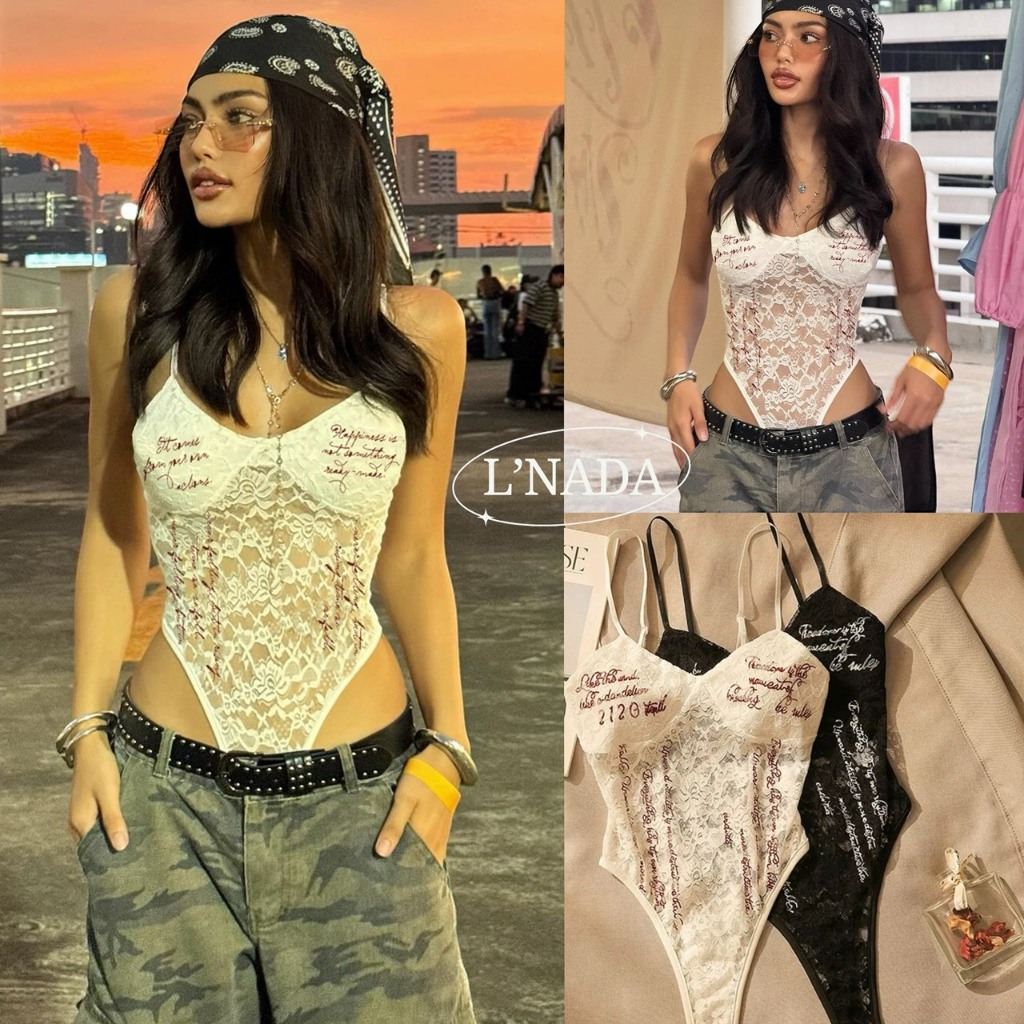 L'NADA【พร้อมส่ง】บอดี้สูทสายเดี่ยวซีทรูลูกไม้ พิมลายอักษร มี2สี (1009)