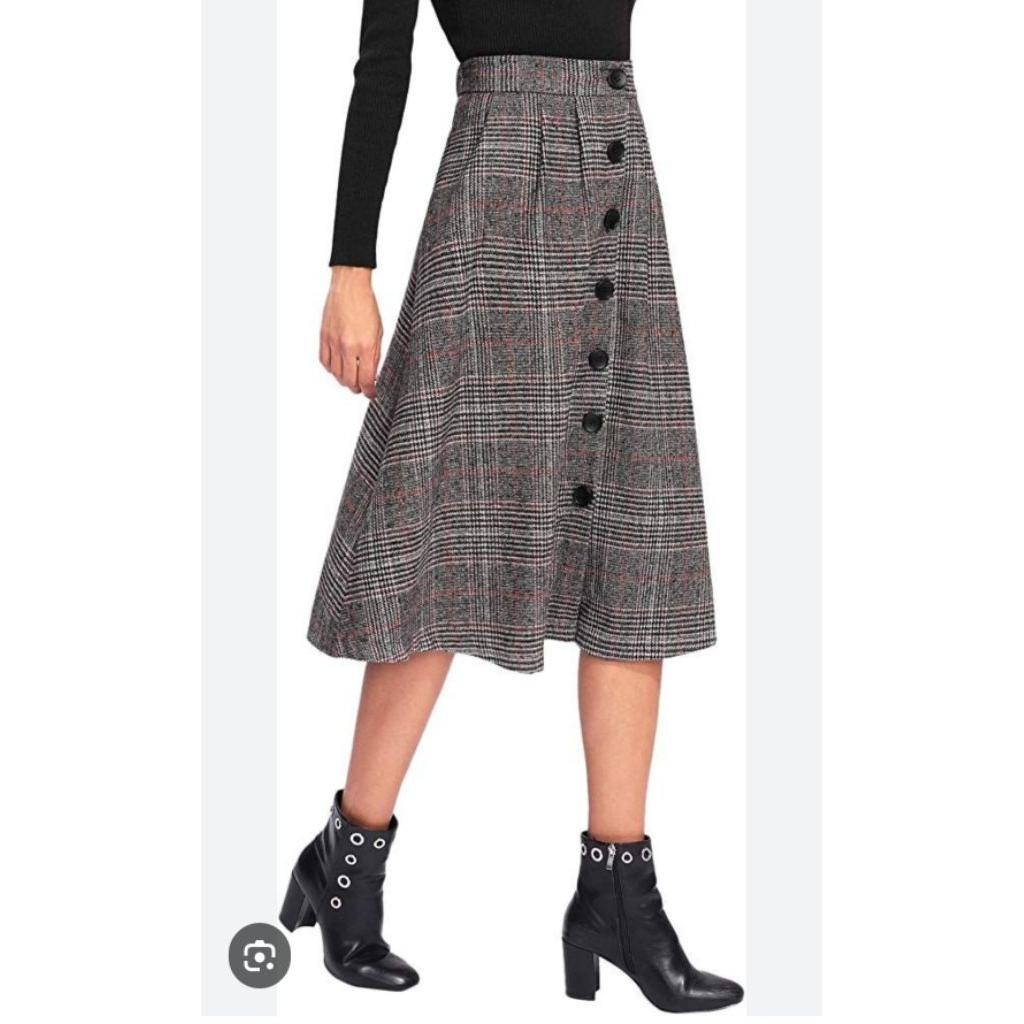 กระโปรงทำงานแบรนด์ gil (มีจำหน่ายที่ Robinson Department Store)