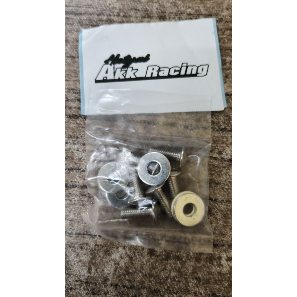 น๊อตครอบท่อ Exciter 150/155