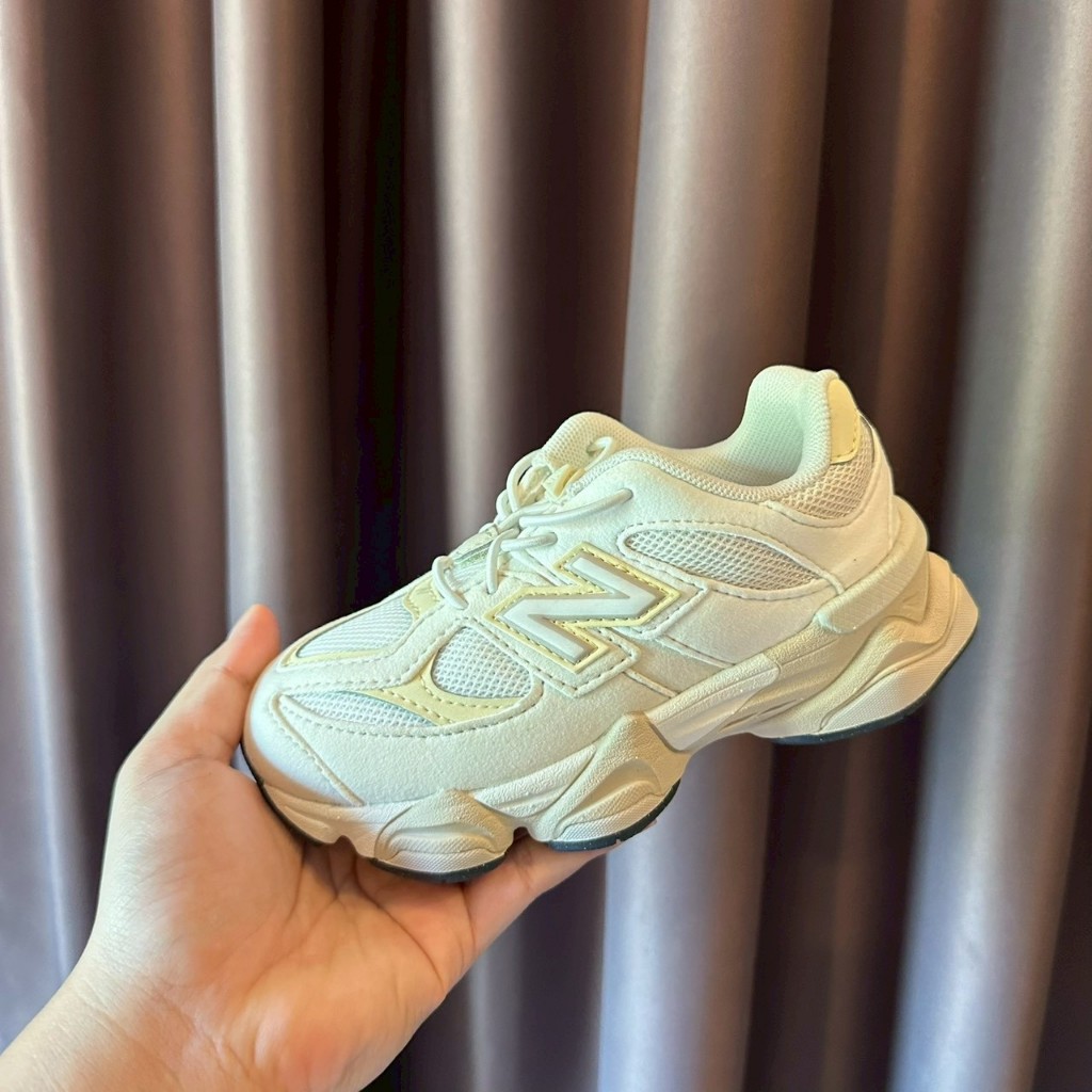 SALE 🔥พร้อมส่ง New Balance 9060 Biege