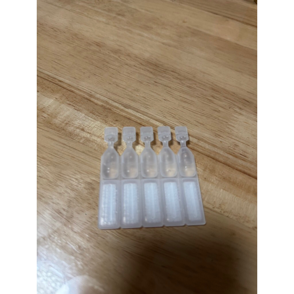 พร้อมส่งน้ำตาเทียมรายวัน Vislube กล่องสีฟ้า บรรจุ 20 หลอด หมดอายุ 02/2028