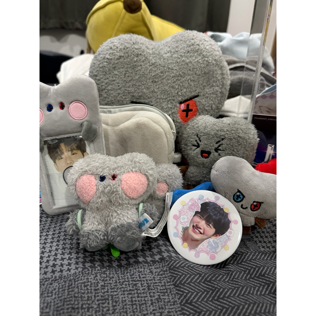 TRUZ TREASURE 💙✨ สภาพใหม่มากนอนตู้