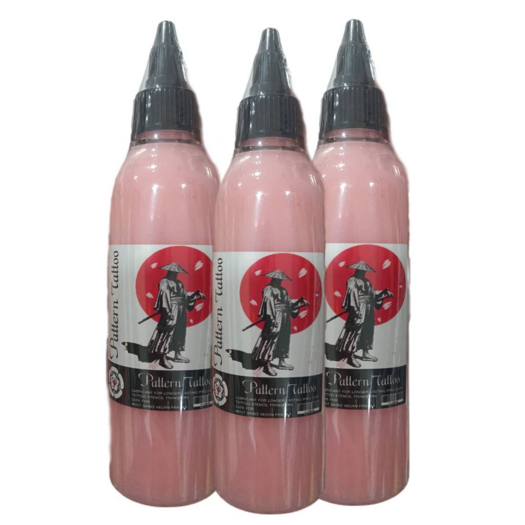 ผลิตภัณฑ์น้ำยาลอกลายสัก สีชมพู เนื้อครีมไม่เหนียว ใช้ดี