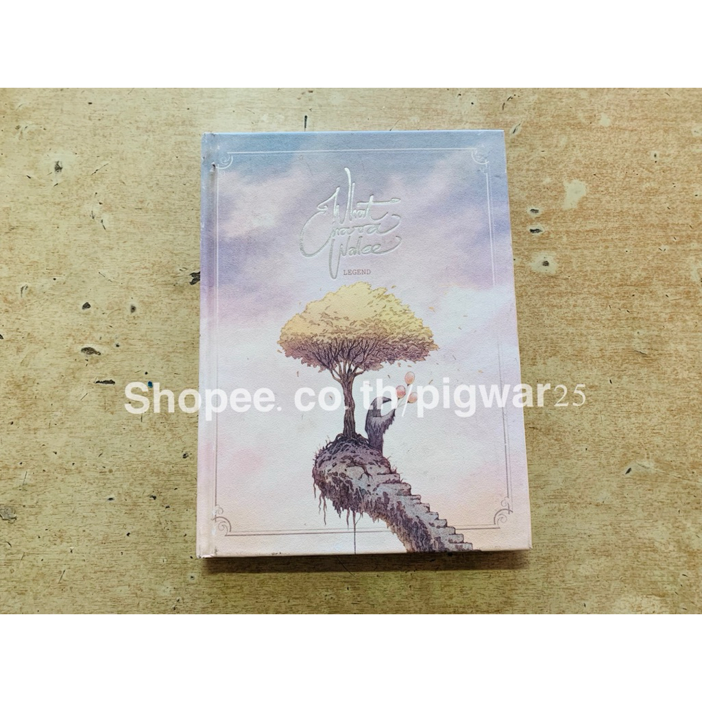 [CD + Photobook] วัชราวลี Whatcharawalee อัลบั้ม : Legend มือสอง  มีรอยบ้าง