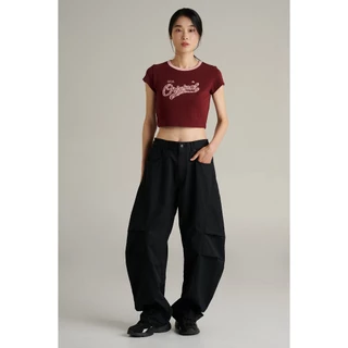 Mc JEANS (แม็คยีนส์) Online Exclusive เสื้อยืดผู้หญิง เสื้อยืดแขนสั้น ทรงสลิมครอป มี 2 สีให้เลือก MTTZB27