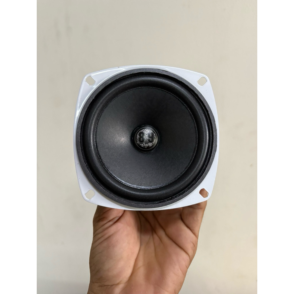 ลำโพงเสียงกลาง4นิ้ว8.9 Richter 8โอม 40 วัตต์ ราคาต่อ1ดอก