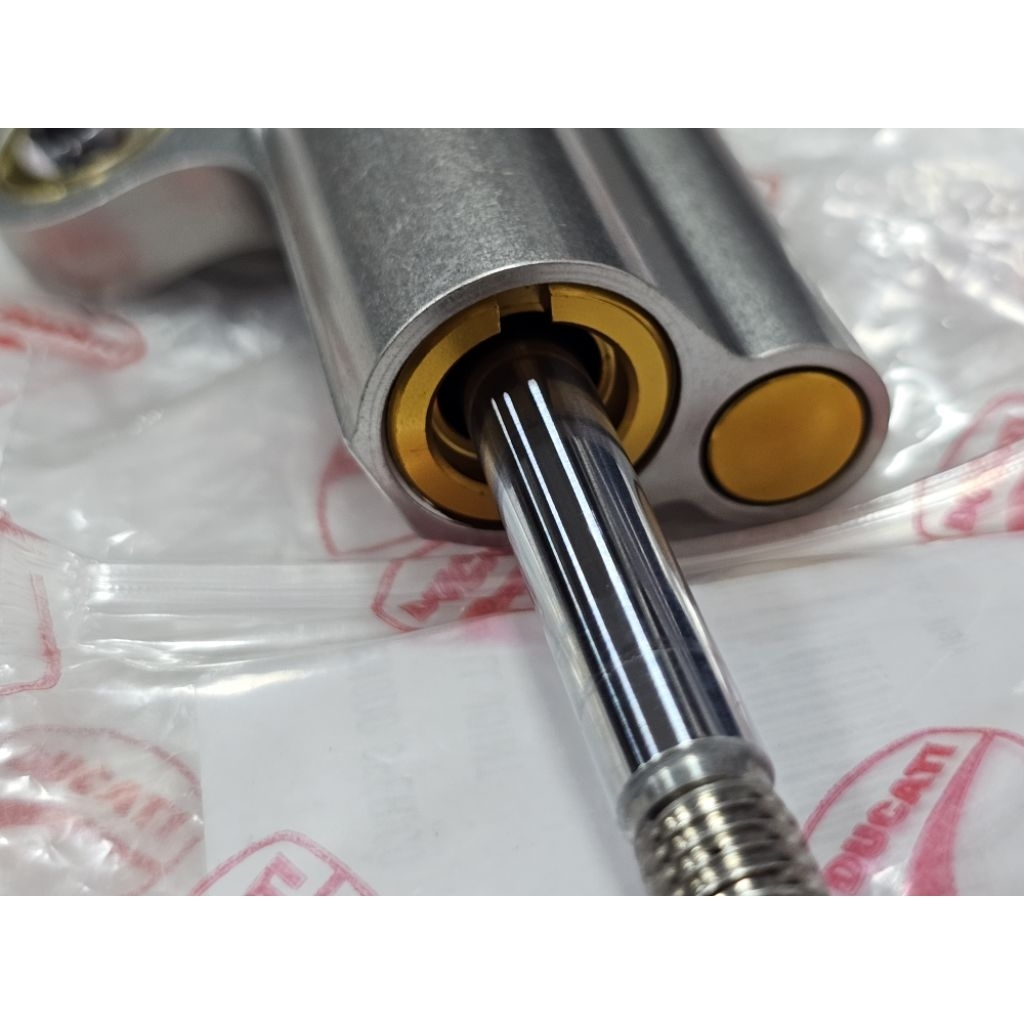 Steering Damper Ducati Monster 937 กันสะบัด
