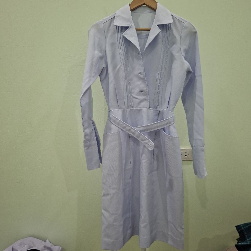 DEC 1A ชุดพยาบาล อก 28×ยาว 37 นิ้ว มือสอง ผ้าสภาพยังสวย