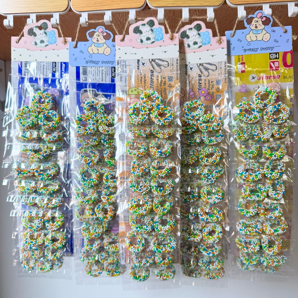 เยลลี่โดนัทเกล็ด (ไม่แถมสติกเกอร์)เยลลี่น้ำแข็ง อร่อย หนึบหนับ ขึ้นแผงใหม่ทุกวัน เยลลี่เคี้ยวเพลิน ขายส่ง