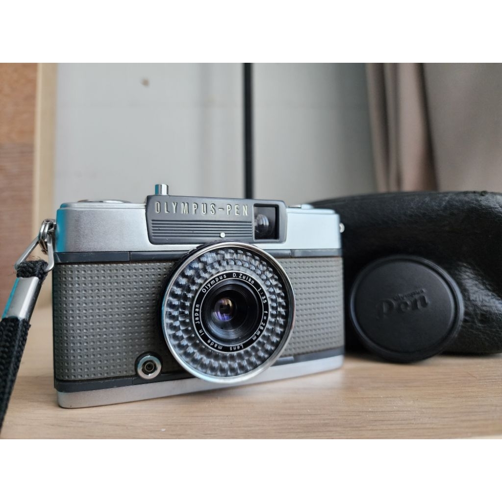 [ใช้งานได้] OLYMPUS PEN EE-2 w/D.Zuiko 35 F28mm. กล้องฟีล์ม Half frame
