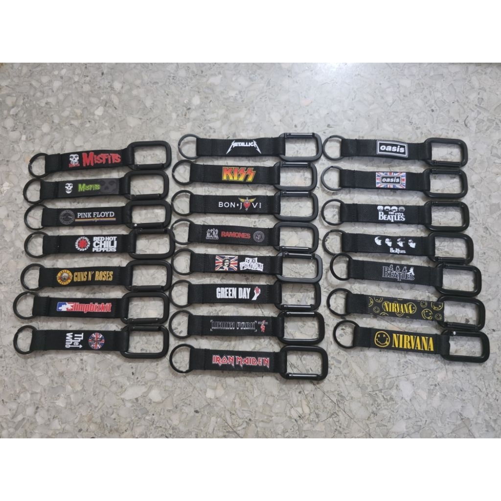 พวงกุญแจผ้า ลายโลโก้ rock band วงดนตรี