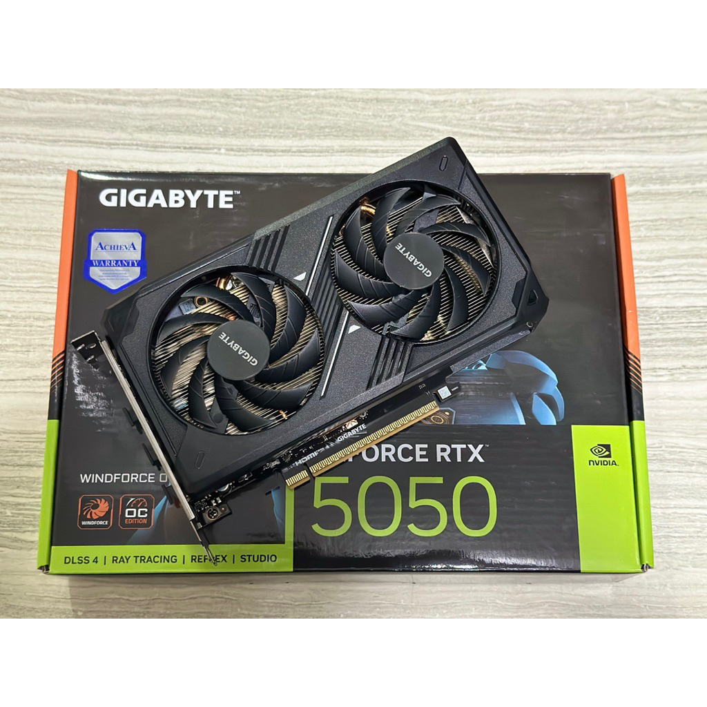 GIGABYTE RTX5050 8GB พร้อมใช้งาน สภาพสวย (มีของพร้อมจัดส่ง)