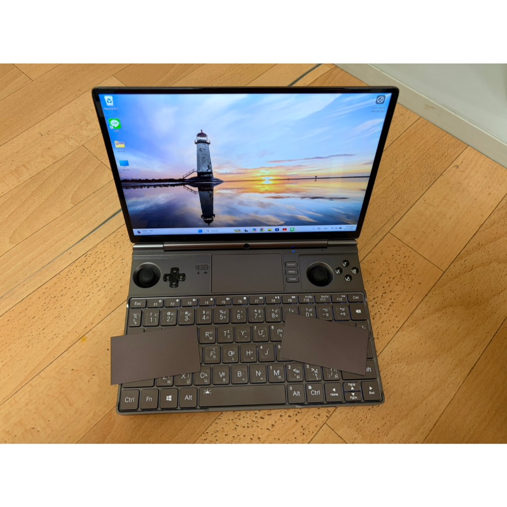 GPD WIN Max 2 2024 จอ 10.1นิ้ว AMD 7840U 8840U 32GB/2TB