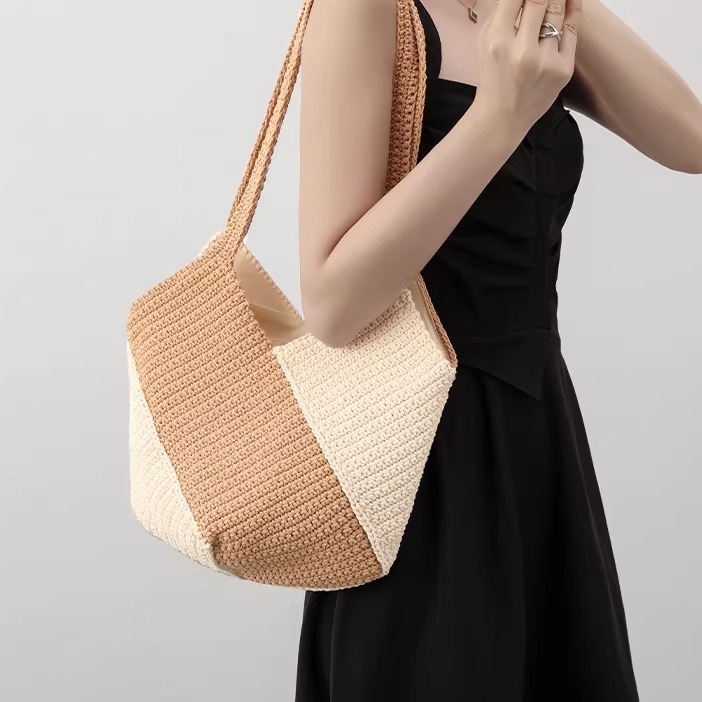 พร้อมส่ง กระเป๋าเชือกถัก งานละเอียด ทรงสวย ด้านในมีซับใน P392